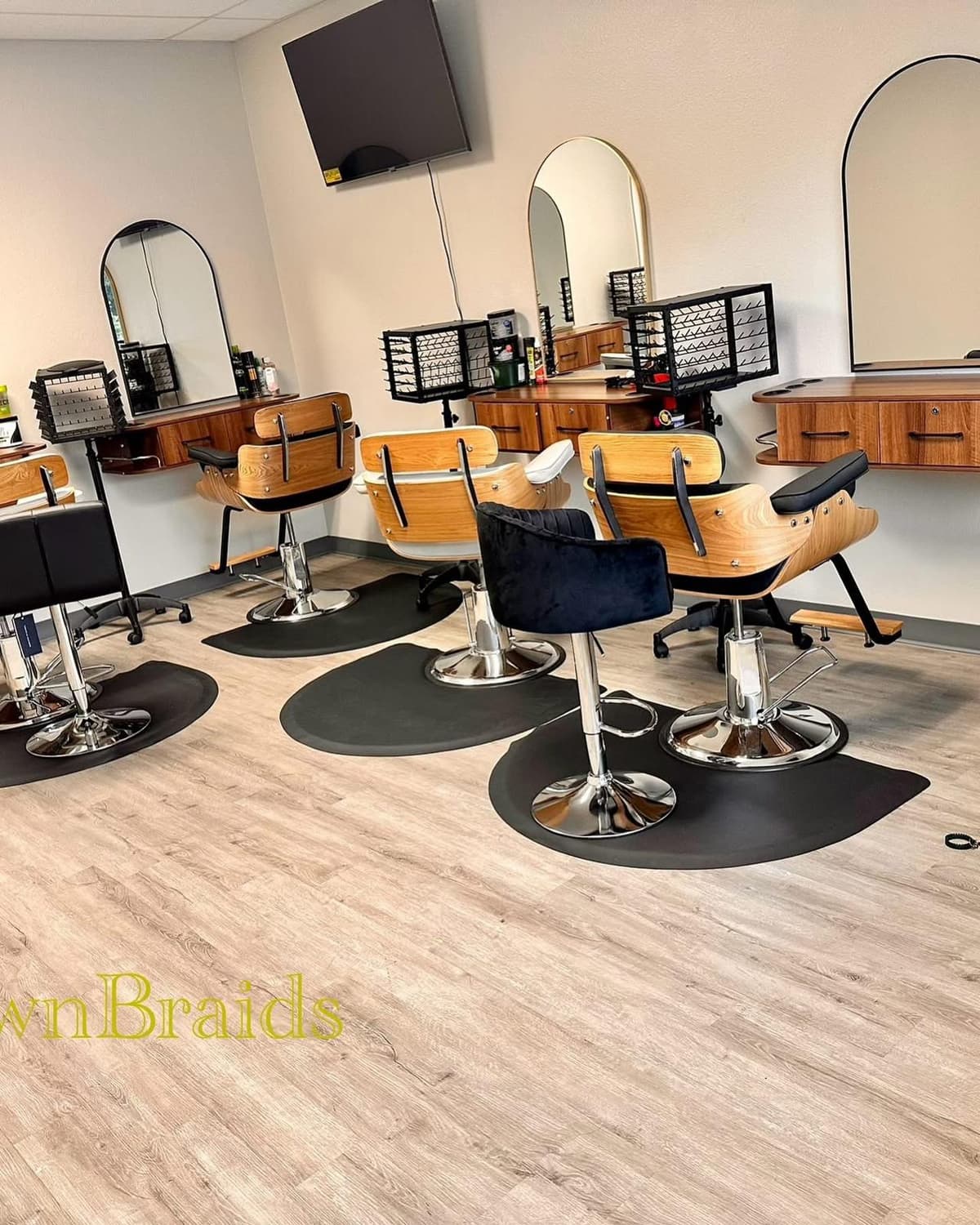 Landtana Crown Braids Salon