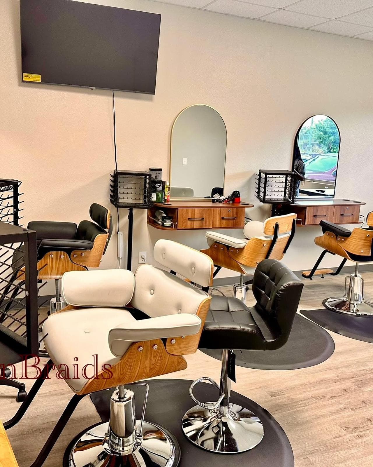 Landtana Crown Braids